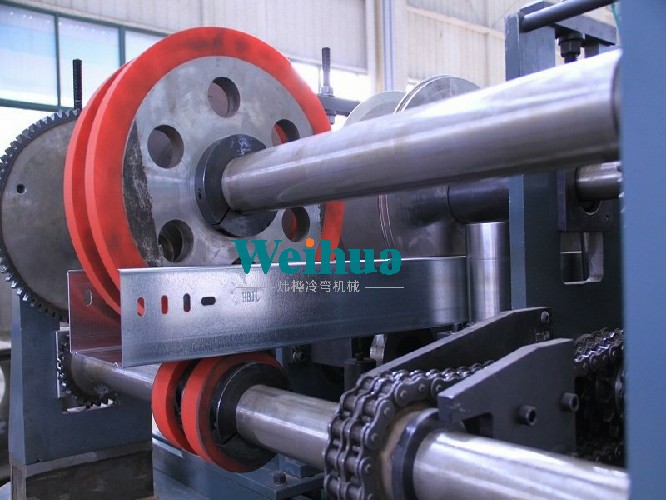 電纜橋架生產線