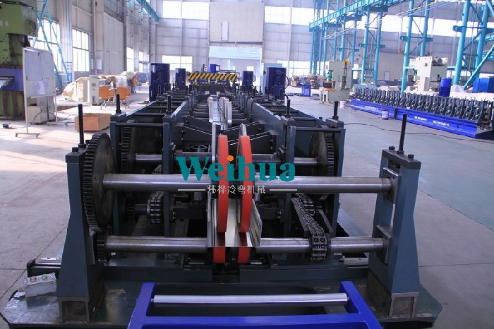 多規格電纜橋架自動生產線 509_3572787954_IMG_0029.jpg